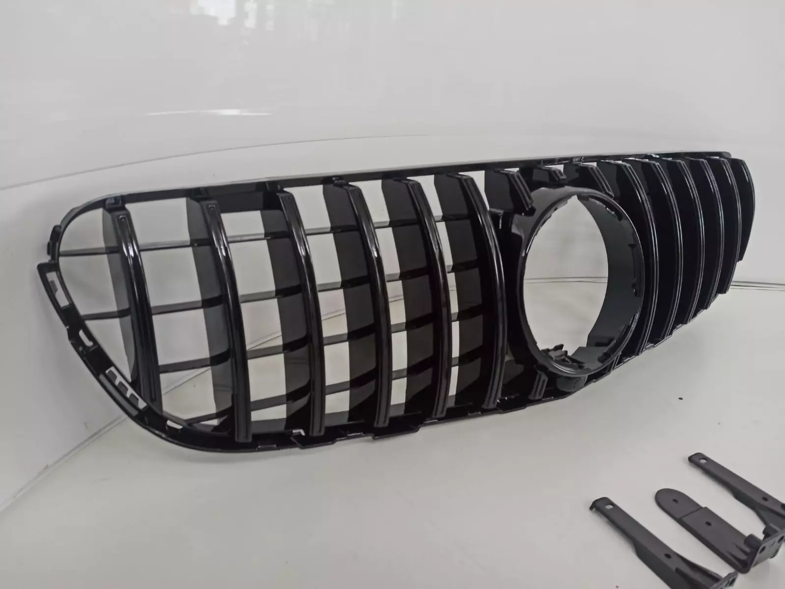 Grill Mercedes (GT black camera)  GLC-class X253 2015+